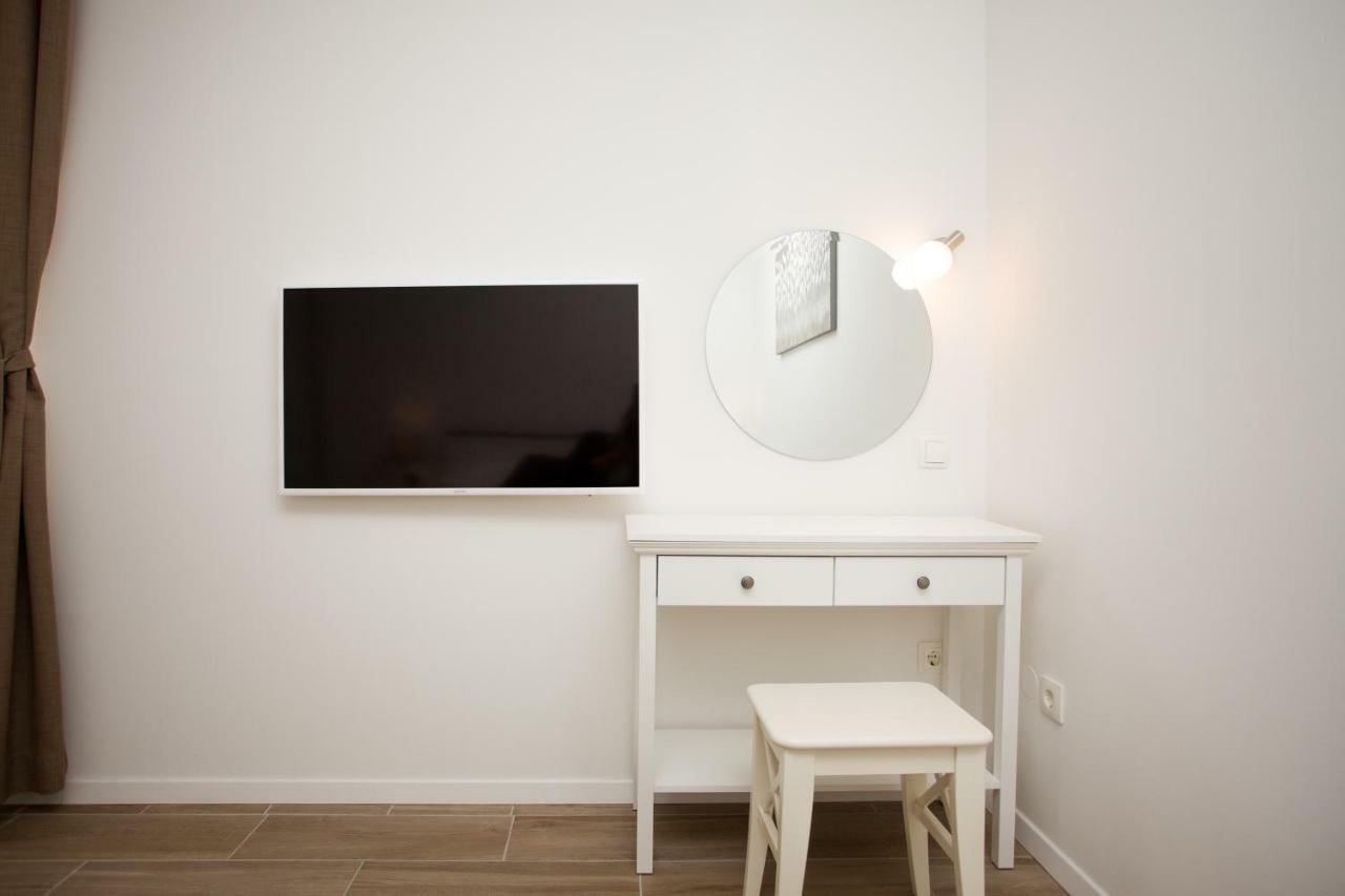 Apartment Bilo Omis Exterior photo